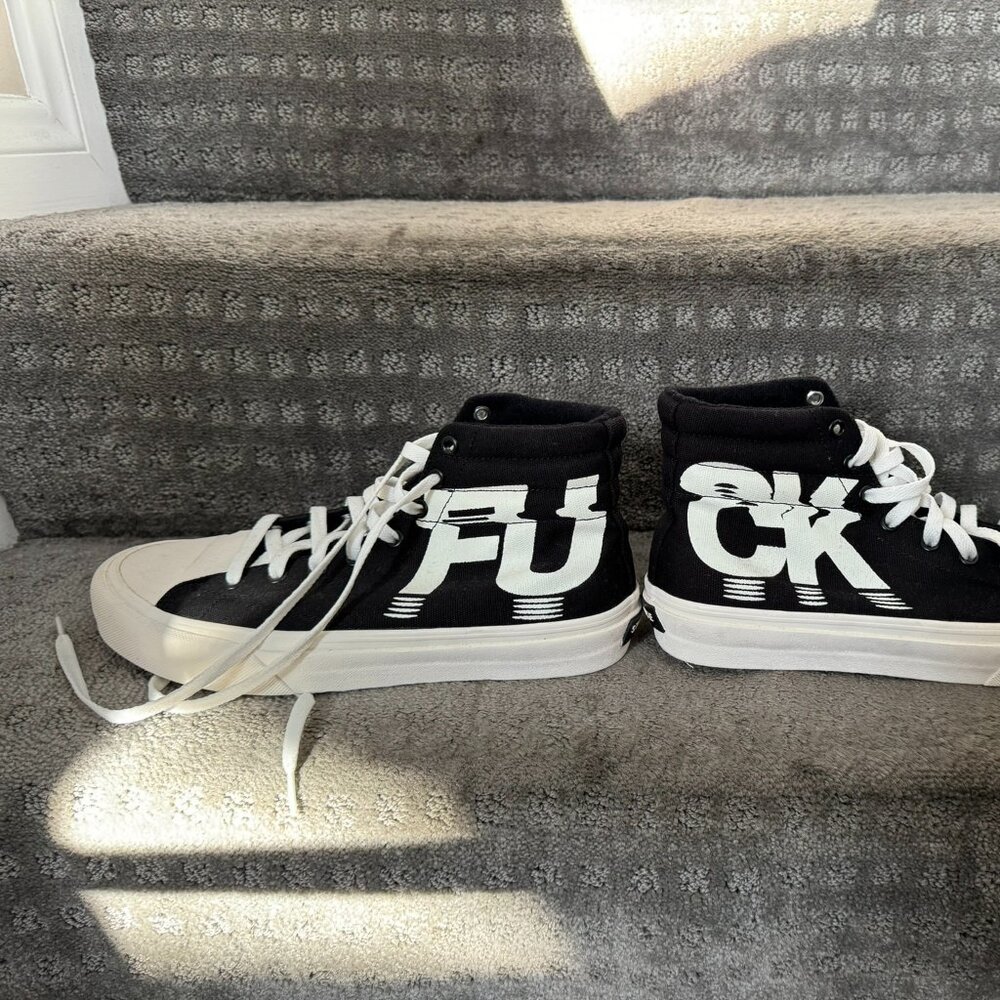 STRAYE FU Skater Shoes (Brand new)